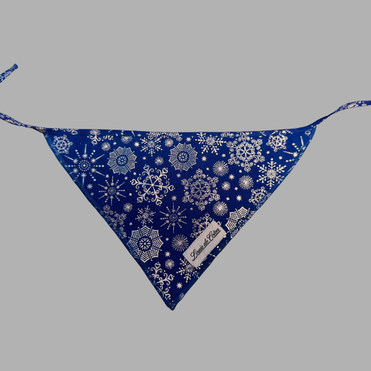 Bandana - Shiny Snow Flakes